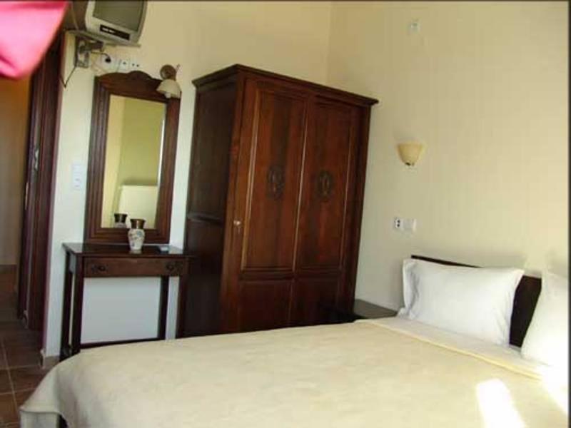 Hotel Erotas Áyios Dhimítrios Værelse billede